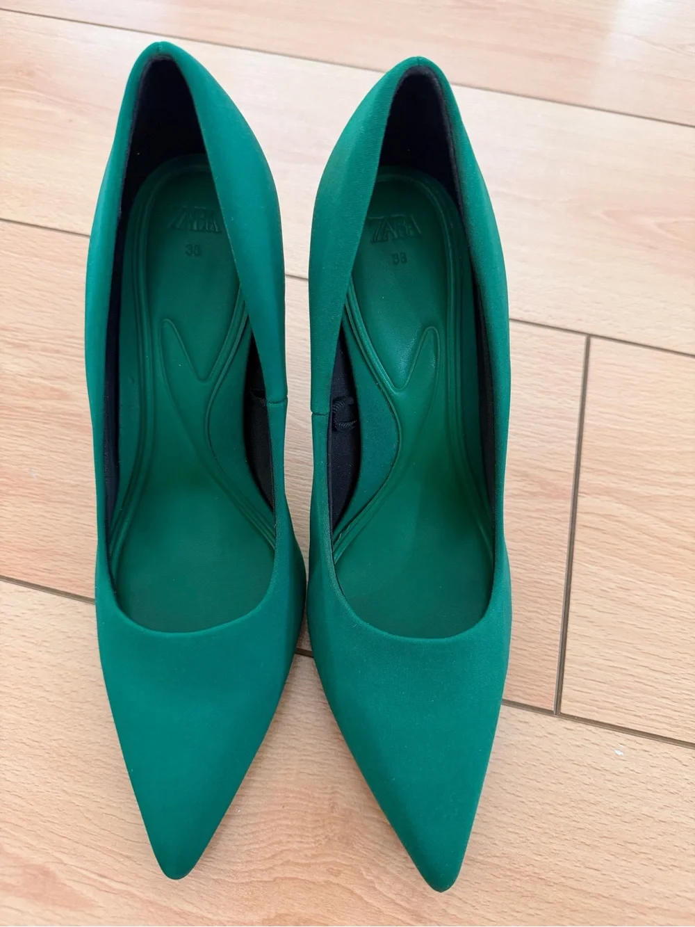 Zara Green  Women's Pumps